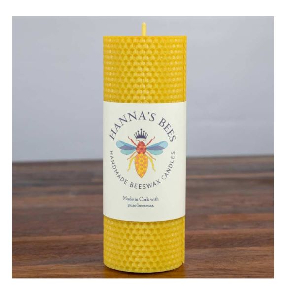 large-pillar-candle-gilftbox-hannas-bees