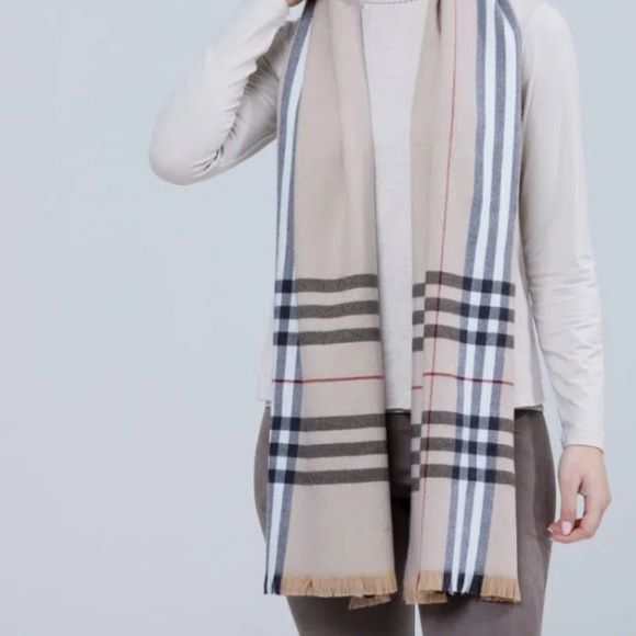 classic-camel-ex-fine-merino-stole
