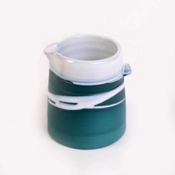 creamer-jug-by-paul-maloney-ceramics