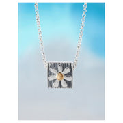 daisy-chain-pendant-by-alan-ardiff