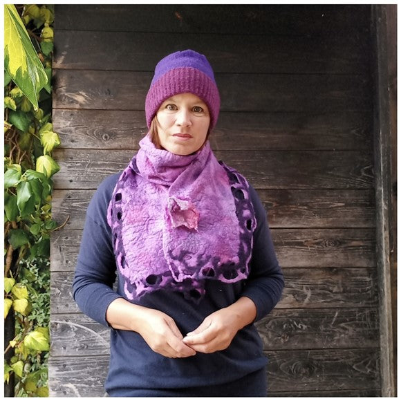 kells-bay-swirl-edge-scarf---purple-pink-by-jayne-gillan