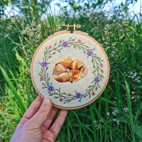 fox-embroidery-kit-by-chloe-jo-designs