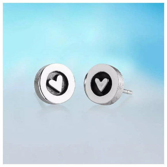 hearts-silver-earrings-by-alan-ardiff