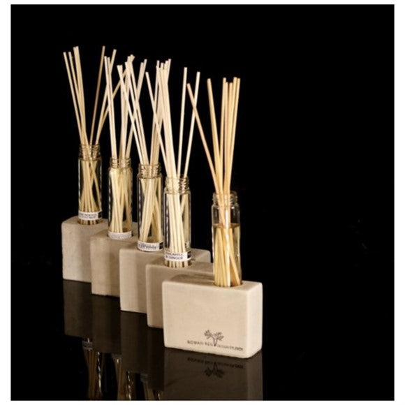 pineapple-and-ginger-diffuser-oil-refill-by-rowan-beg