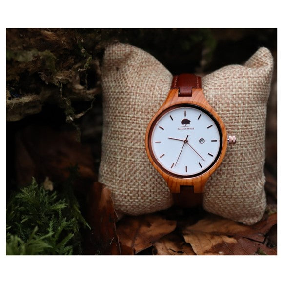 ladies-yew-watch-irish-handmade-wooden-watches-by-rustech-wood