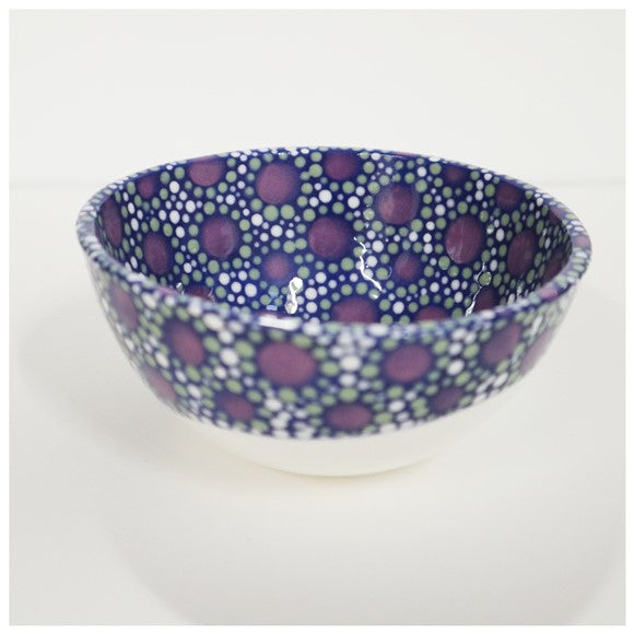 porcelain-bowl-by-claire-newell