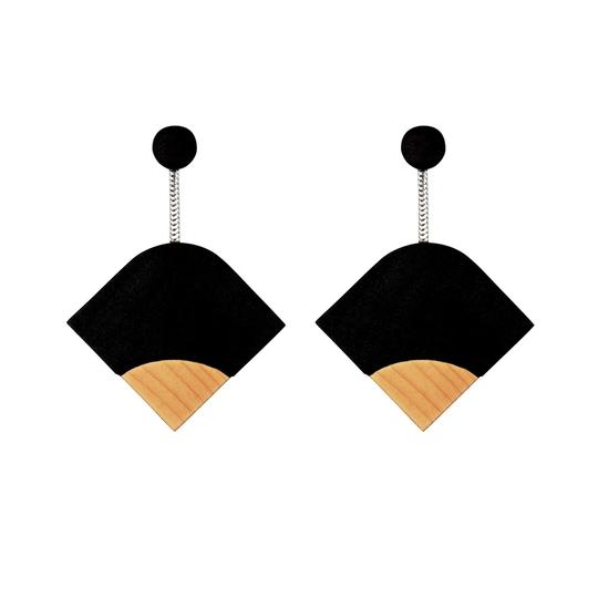 ray-black-wood-drop-earrings