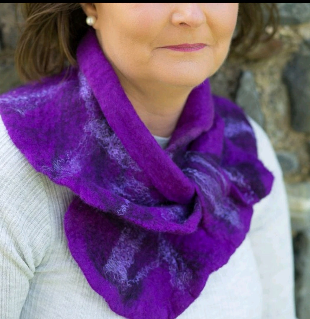 felted-ruffle-collar---deep-plum-by-jayne-gillan